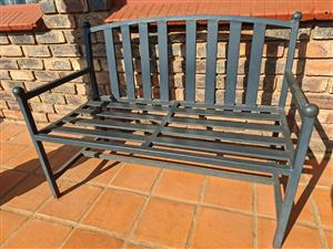 Outdoor steal bench 
