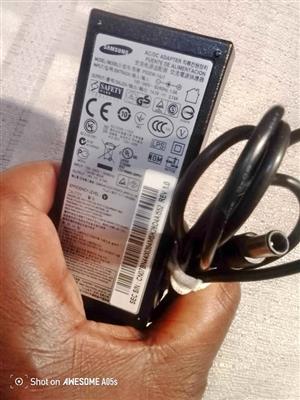 SAMSUNG 14V~2•14A MONITOR/TV ADAPTER