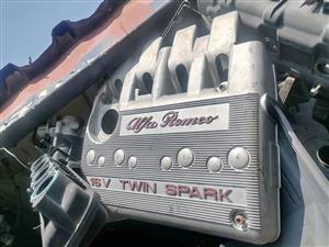 Alfa Romeo Twin spark 16v Engine cover