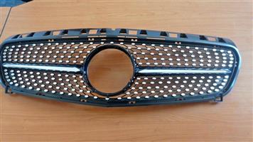 BRAND NEW MERCEDES BENZ W176 DIAMOND GRILL