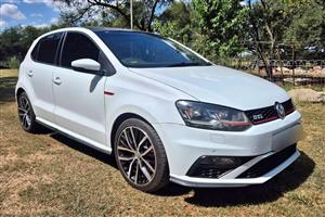 2015 VW Polo 1.8 GTi DSG