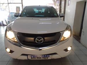 2018 Mazda BT-50 2.2 Double Cab 4x2 Manual, Diesel, White Color  Full Service History, 91000km
