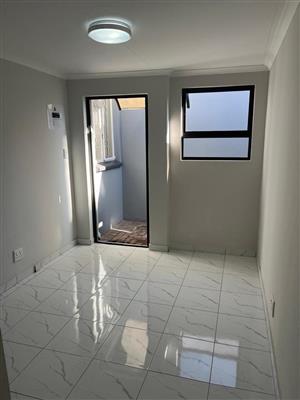 Garden Cottage Rental Monthly in Waverley