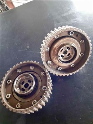 Ford Fiesta 2010 1.6 Ti VCT. intake/exhaust  vvt cam pulleys