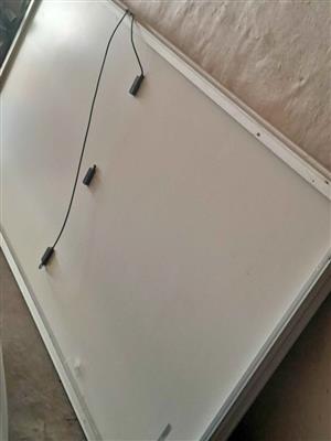 2 xCanadian solar panels 550watt each 