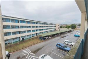 Apartment For Sale in Gelvan Park