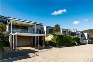 Unrivalled Luxury & Independence: Signature Homes at De Plattekloof Lifestyle Estate