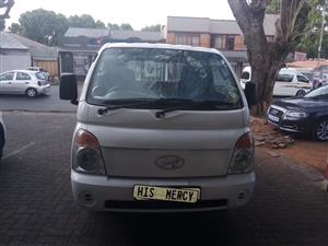2011 HYUNDAI H-100 2.5 MANUAL