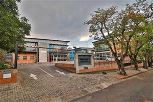 Well-Maintained Office Park with Two Rental Spaces Available  - 391 and 245m²
