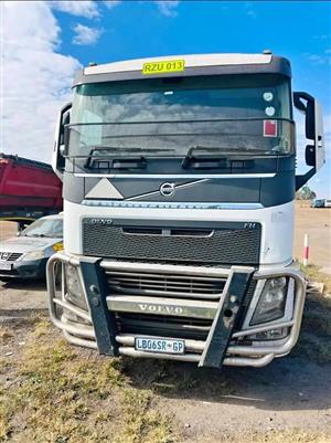 Volvo fh 440 2018 model