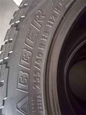 255 60 18 General Grabber (NEW TYRES)