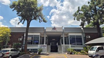 161m2 COMMERCIAL SPACE FOR RENT IN ST ANDREWS