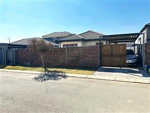 House For Sale in Leopard's Rest Security Estate