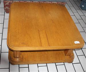 BROWN COFFEE TABLE S065546D