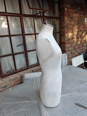 Mannequine for sale