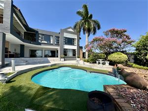 Luxury Golf Estate Living | Exceptional 4-Bedroom Residence with Lake Views in Meer En See, Richards