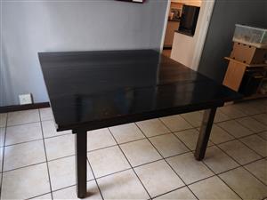 Dining table for sale