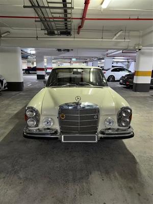 1969 Mercedes-Benz 280SE W108