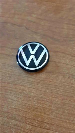 POLO VIVO MAG RIM CENTER CAPS, ORIGINAL. FOR VARIOUS OTHER CARS.