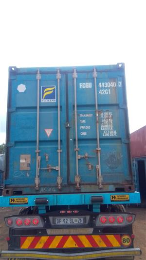 Special on 12m GP Shipping Containers in Cape Town 