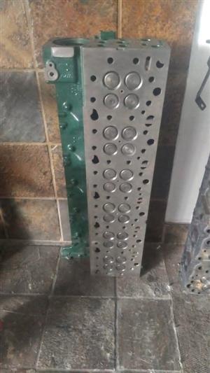 Volvo d13 head 