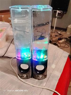 AUX COMPUTER | WATER SPEAKERS