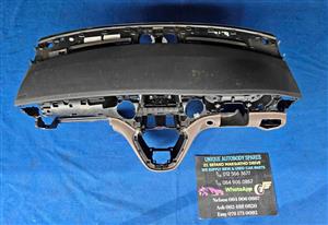 Mercedes W447 Dashboard