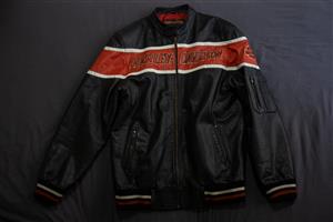 Harley Davidson Victory Lane Leather Jacket (L/XL)