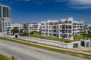 Fully Furnished Retief Plein Apartment