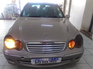 2008 MERCEDES BENZ C180 KOMPRESSOR LEATHER INTERIOR  AUTOMATIC  197000KM   GREY COLOR