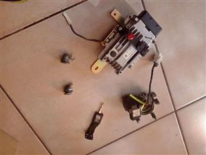 Mahindra bolero maxi truck lock set