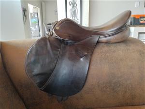 16" saddle for sale