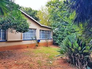 LIEFLIKE RUIM WOONHUIS TE KOOP IN SINOVILLE VIR