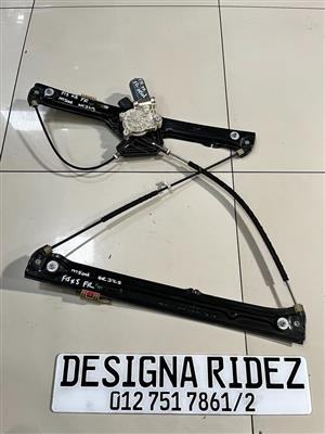 BMW F15 X5 FRONT RIGHT WINDOW REGULATOR MECHANISM AVAILABLE.