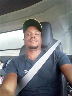 AM LOOKING FOR A JOB AS A DRIVER 