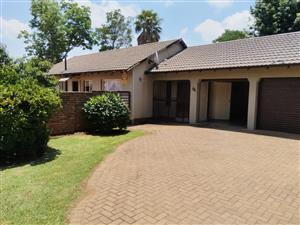 House For Sale in Crystal Park