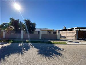 House For Sale in Algoa Park