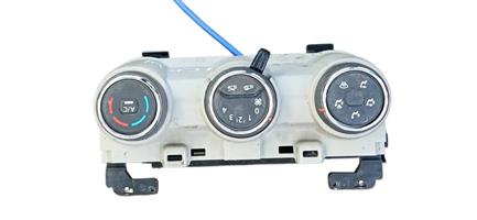 RENAULT TRIBER CLIMATE CONTROL FOR SALE