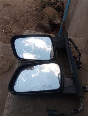 Mahindra Genio mirror