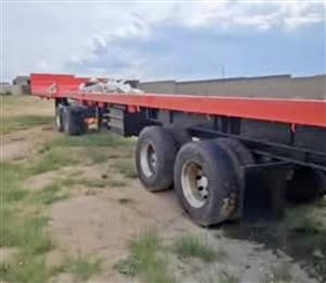 USED HENRED FLATDECK SUPERLINK TRAILER 6M/12M
