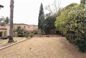 House For Sale in Blue Valley Golf Estate