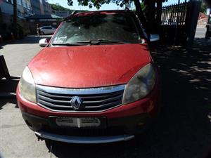 Renault Sandero 1.6 8V Stepway Expression Manual Maroon - 2012 STRIPPING FOR SPA