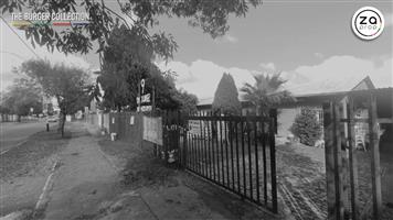 House For Sale in Crown Gardens