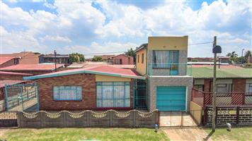 House For Sale in Actonville