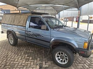 1995 Nissan 3.0 V6 4X4 LWB