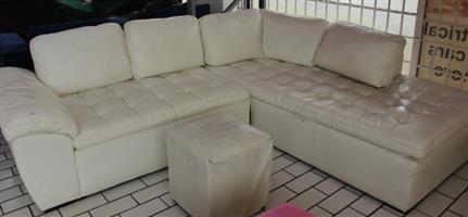 WHITE UPPER LEATHER L/SHAPE COUCH (S067669A)