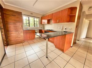 3 Bedroom 2 Bathroom townhouse for sale in Sonneveld