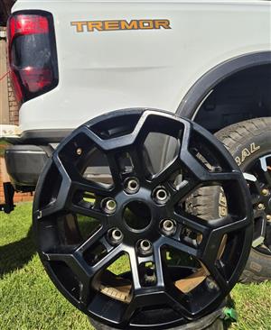 2026 Ford Tremor rims x4