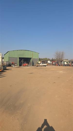 Commercial property in Andeon, Pretoria. 1.2 ha, with tenants already in place.
