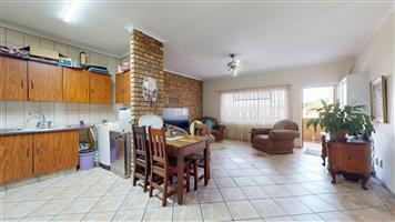 Neat & Spacious First-Floor Unit in the Heart of Witfield